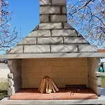 Holiday home Kuca Za Odmor Ante Lisane Ostrovicke